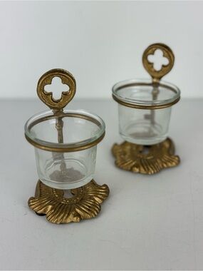Antique-Style Glass Votive Holders with Keyhole Gold Metal Bases (Pair)2